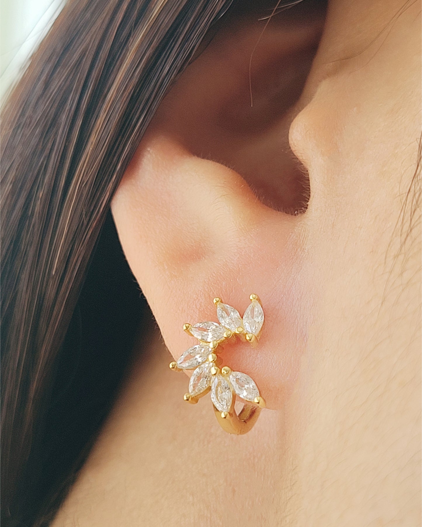 Petal Marquise Huggie Hoops