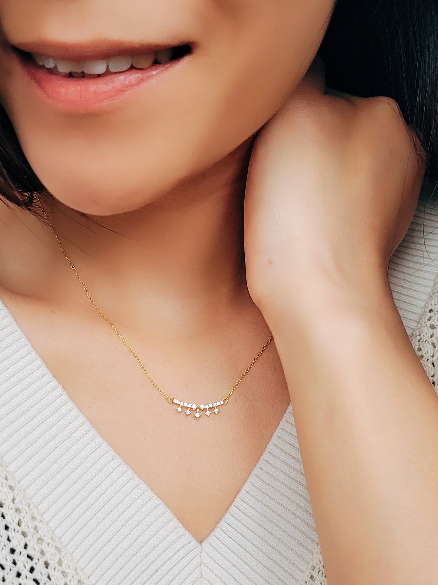 gold plated crown necklace