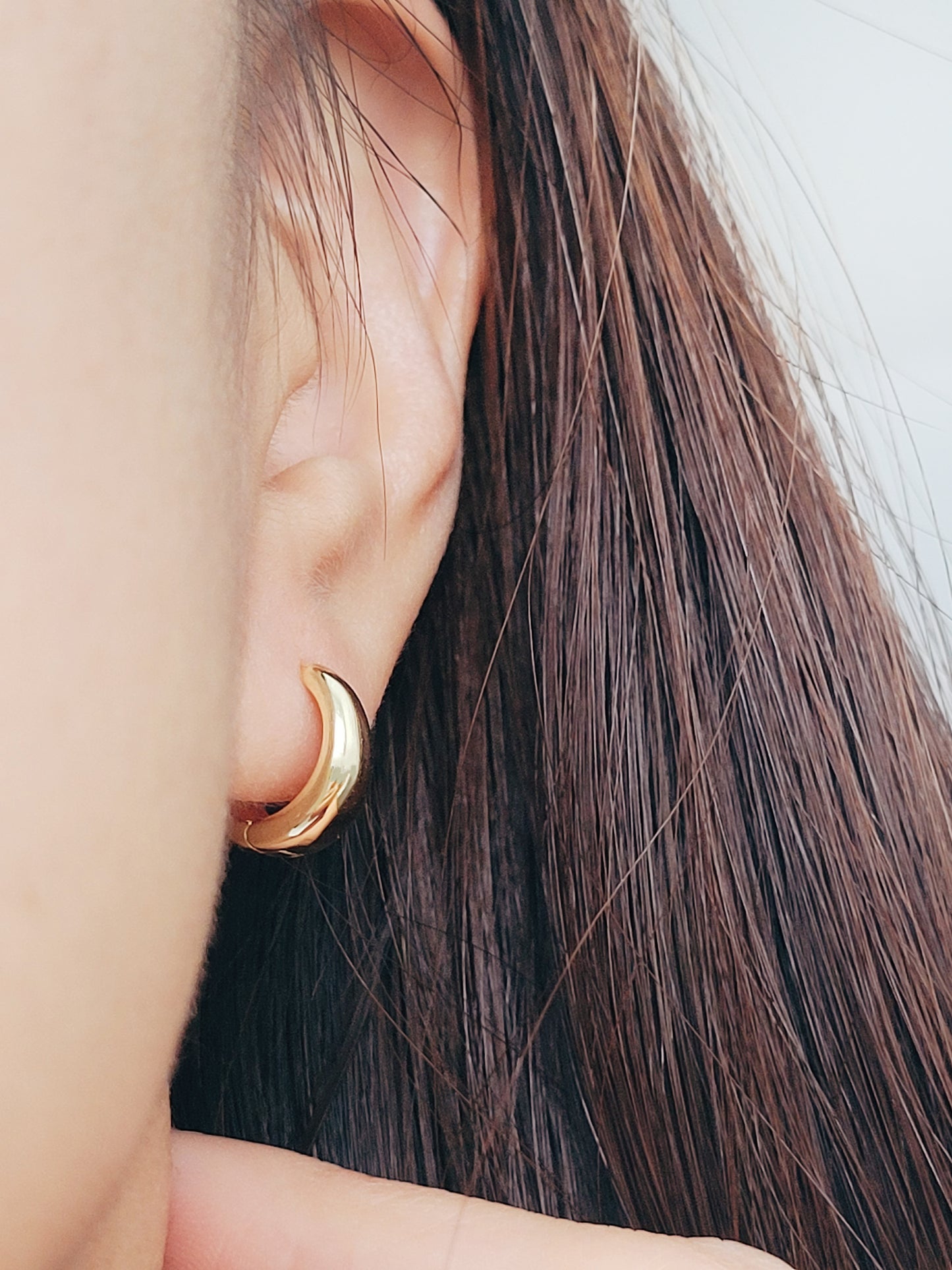 Mini Huggie Hoops