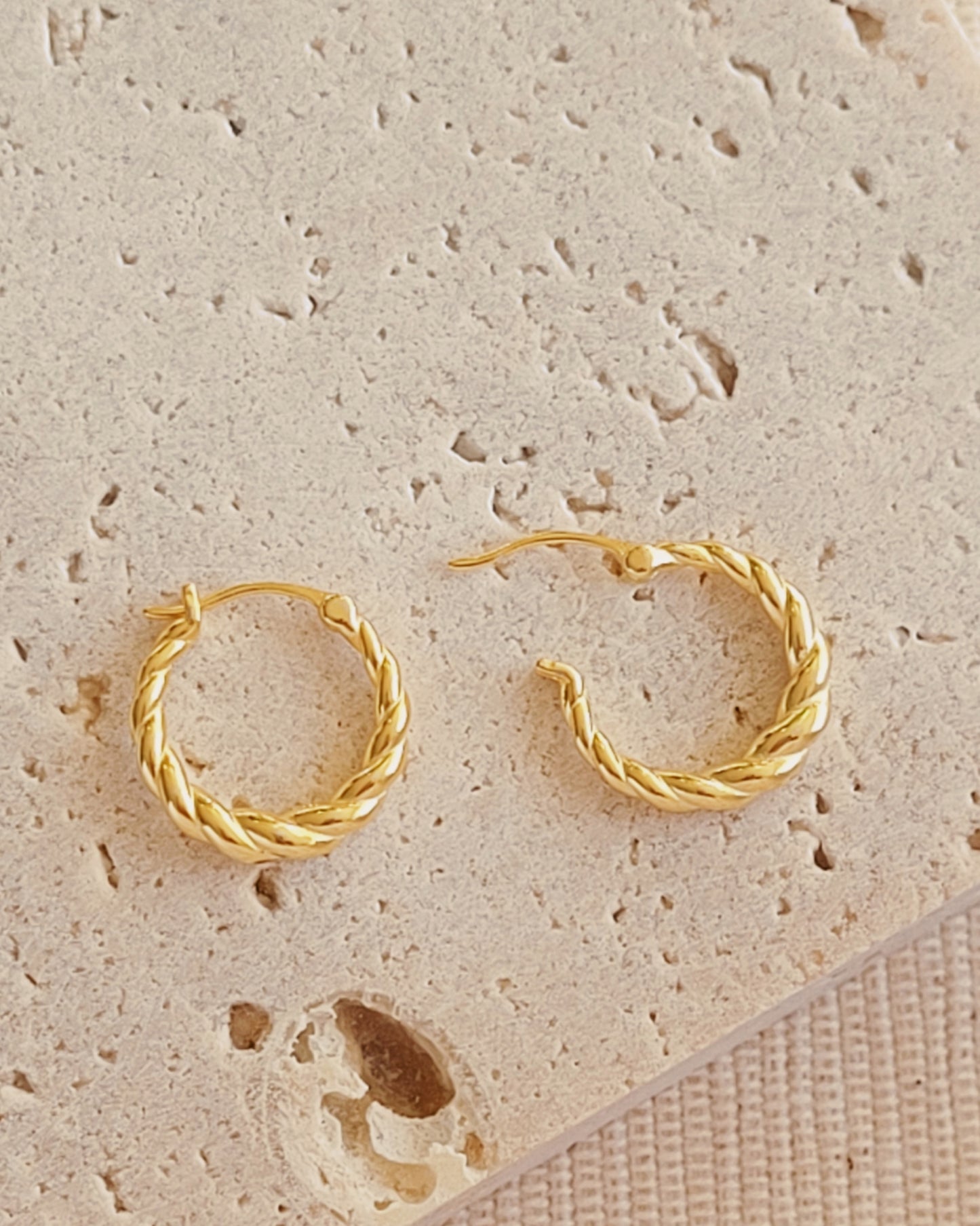 Twisting Hoops