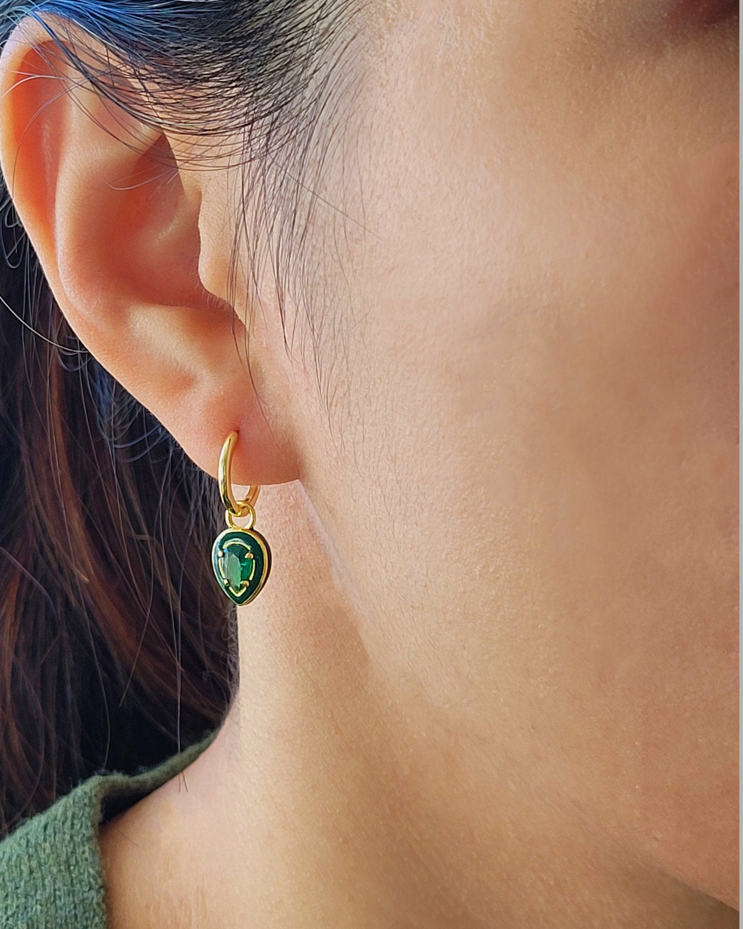 Green Teardrop Huggies