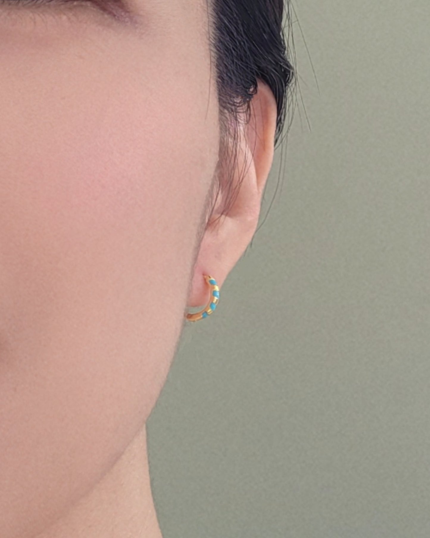 925 sterling silver huggie hoop earrings