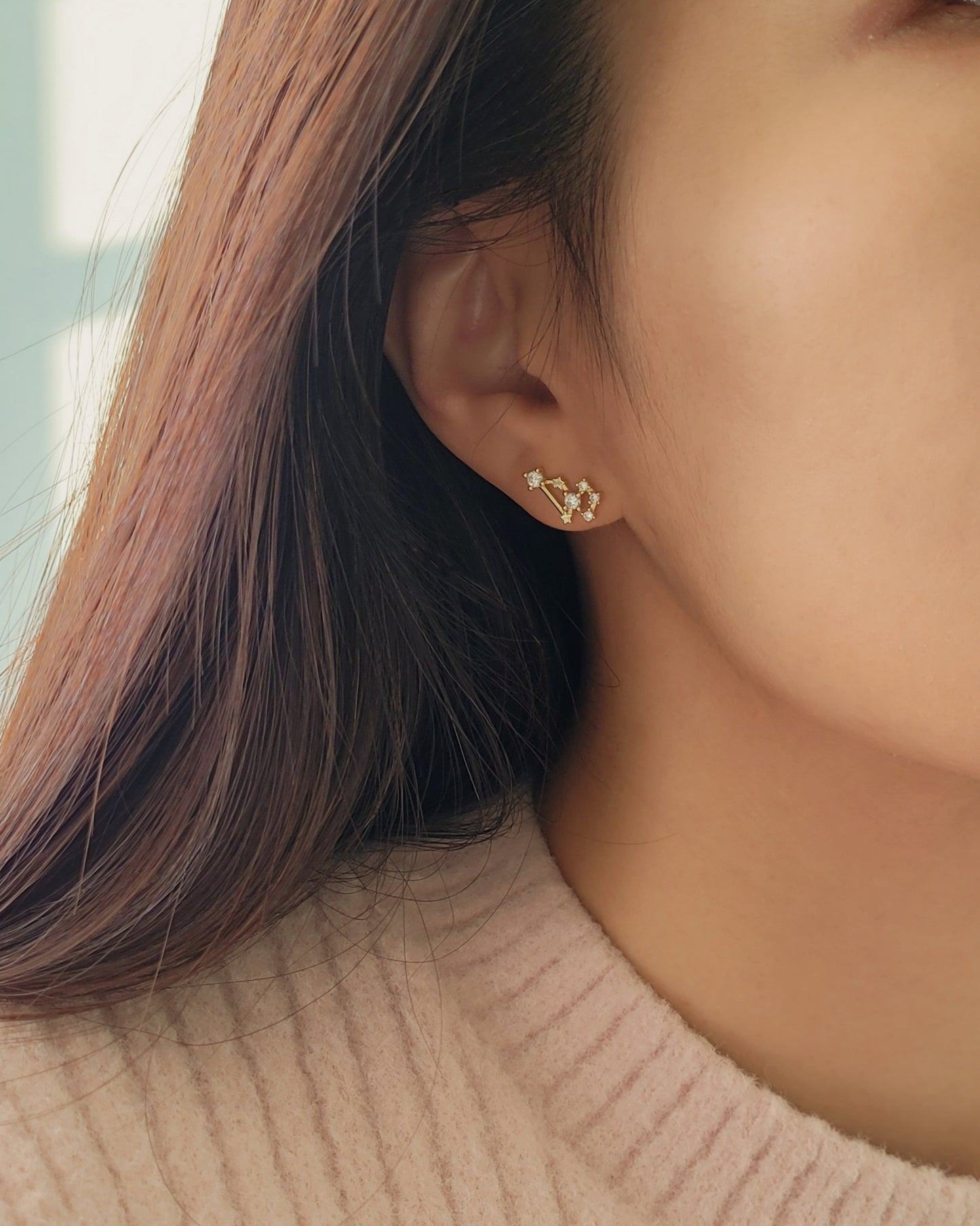 Starry Constellation Earring · Leo