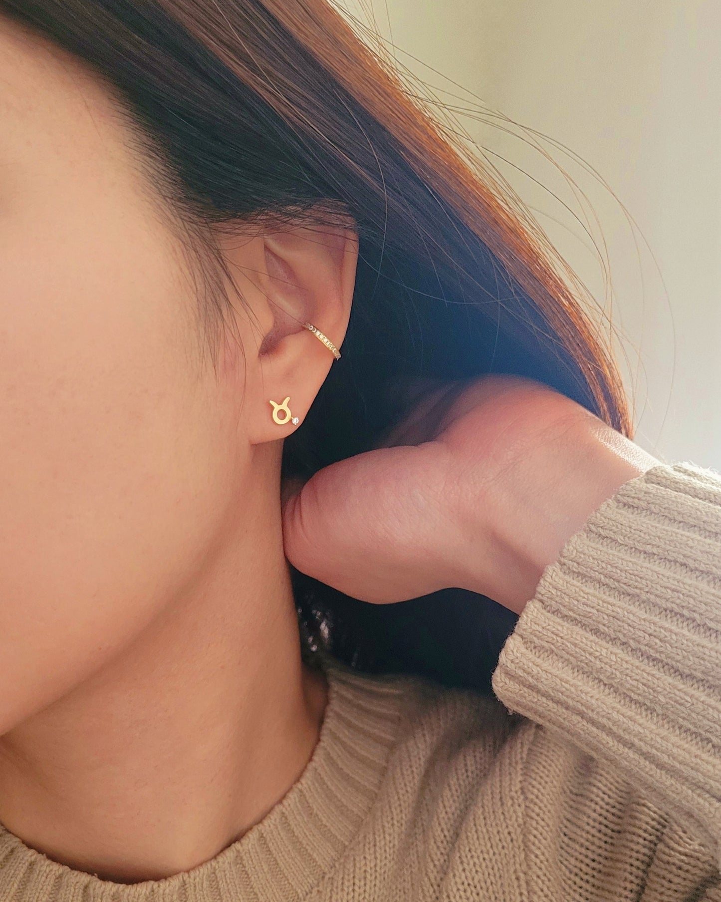 Starry Zodiac Sign Earrings · Taurus