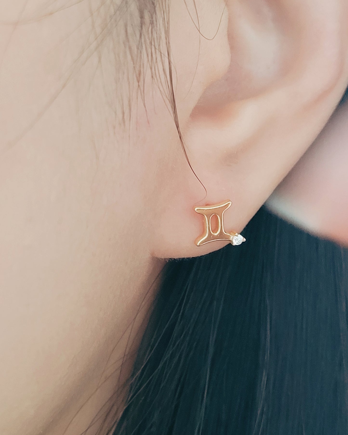 Starry Zodiac Sign Earrings · Gemini