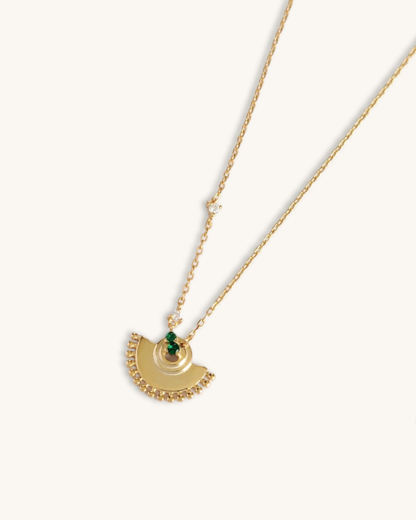 Fan Pendant Necklace