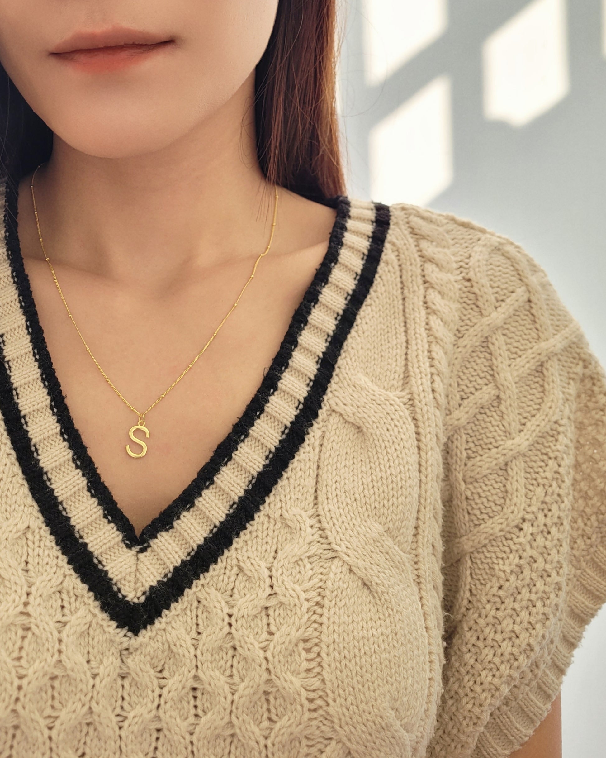 gold initial necklace