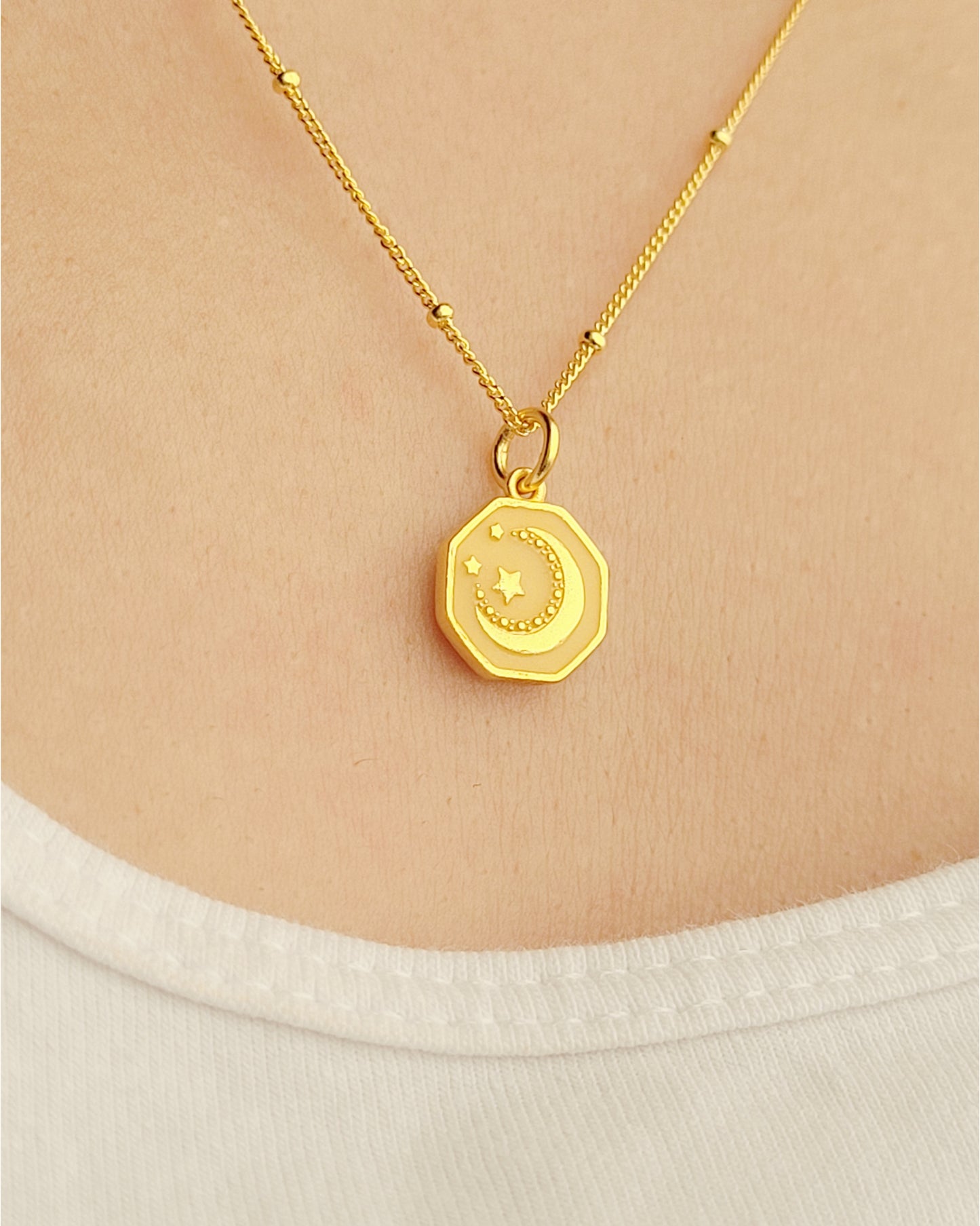 Lunar Necklace · Yellow