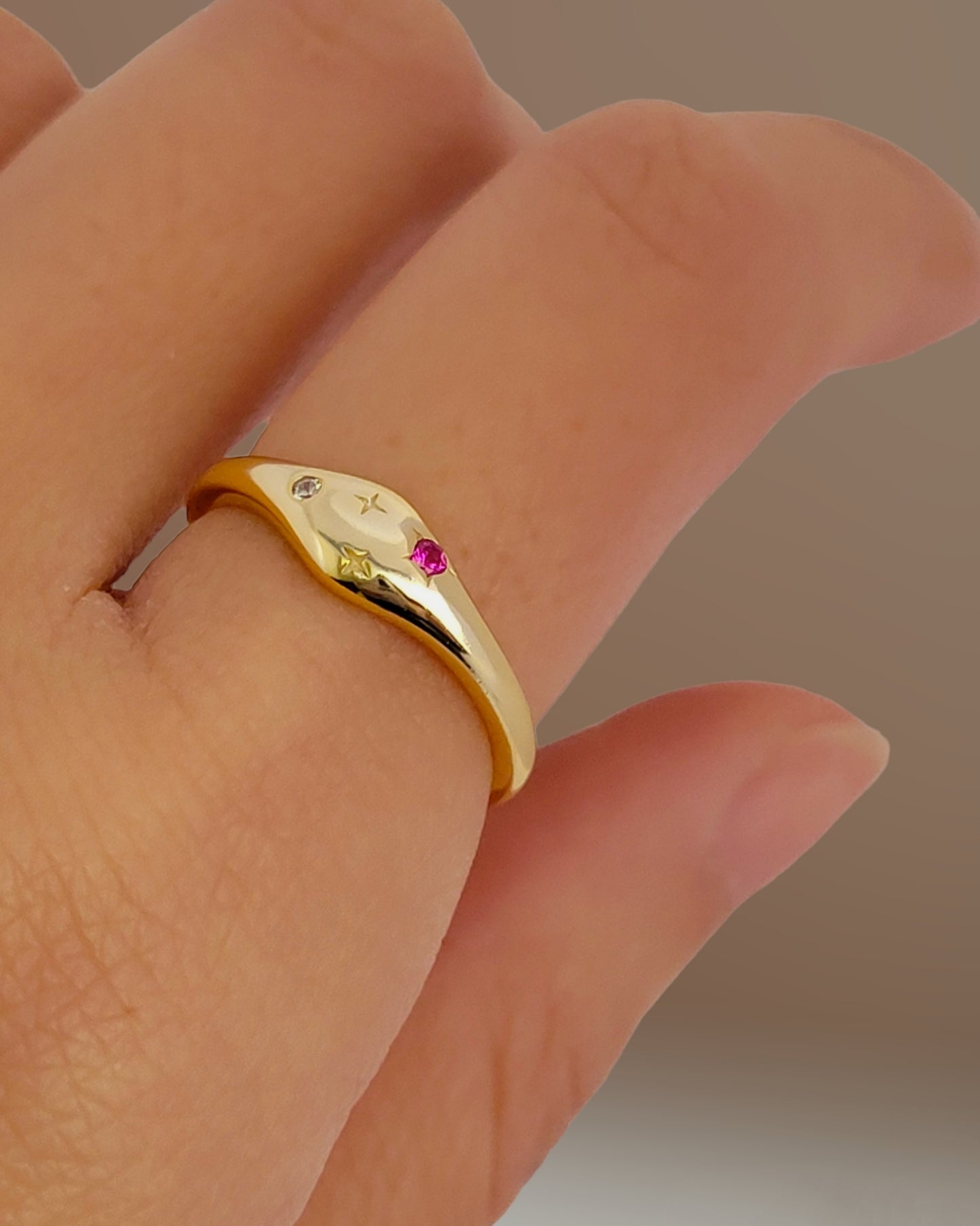 Cancer jewellery constellation ring with zodiac stone