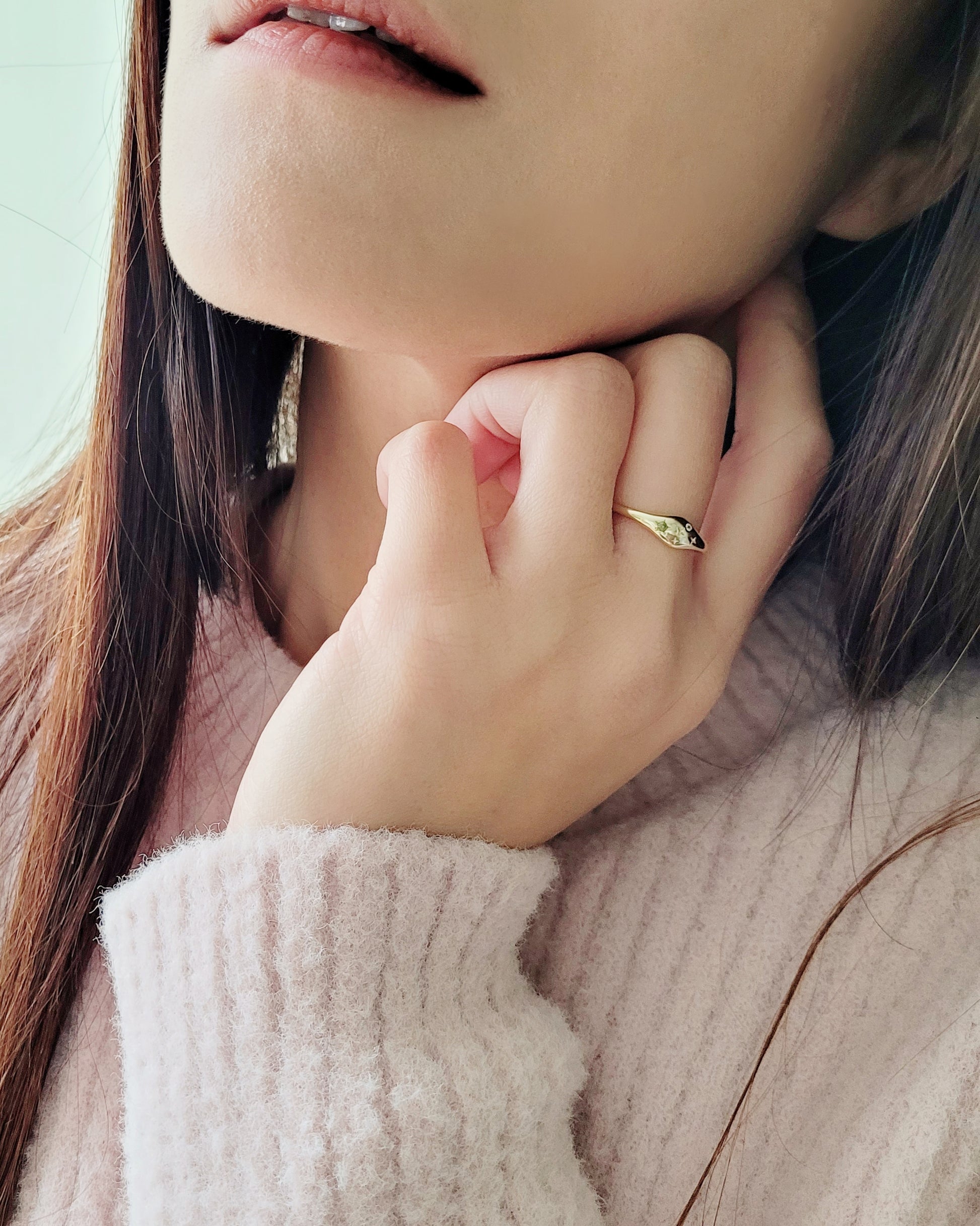 Leo jewellery constellation ring with zodiac stone