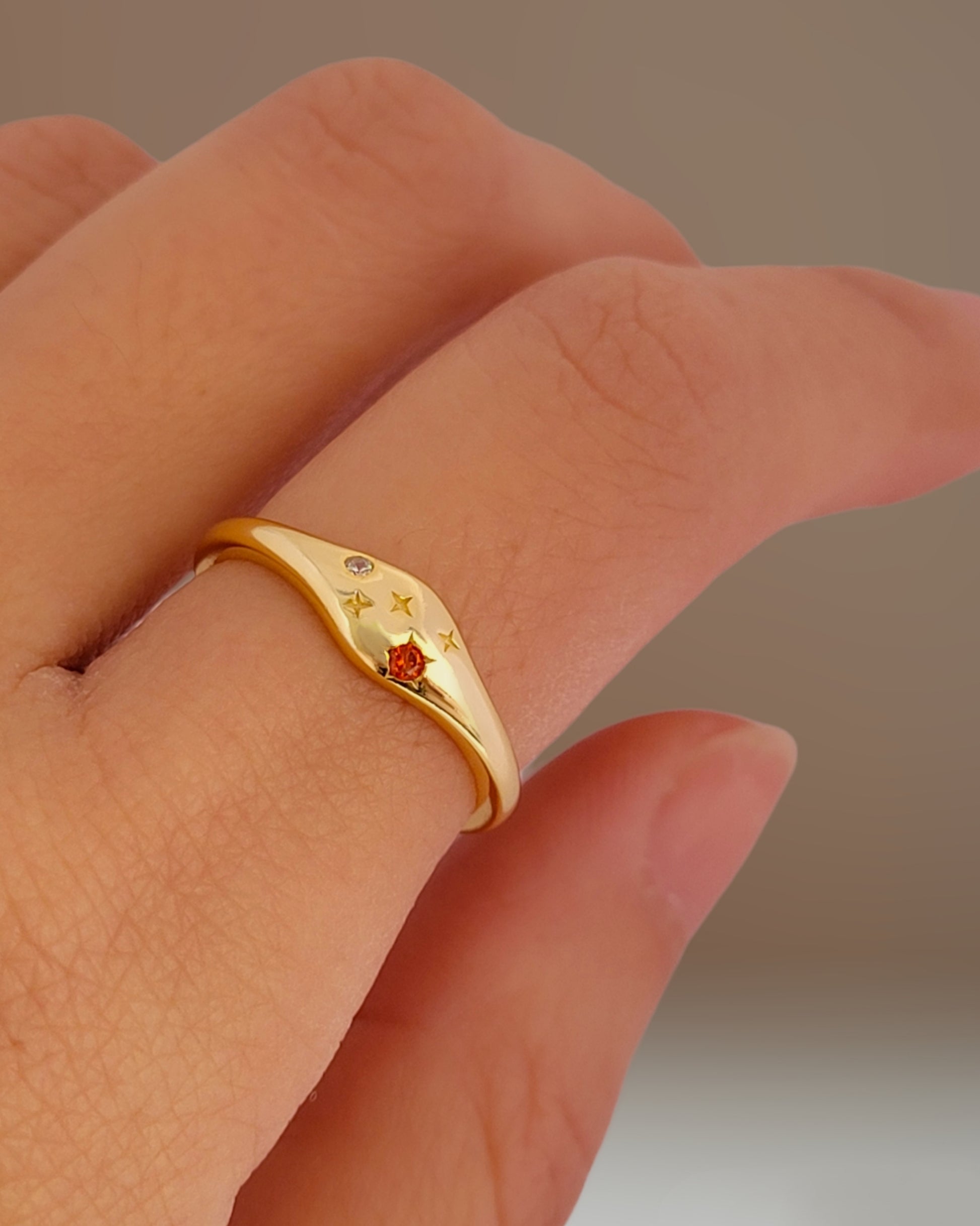 Capricorn jewellery constellation ring with zodiac stone