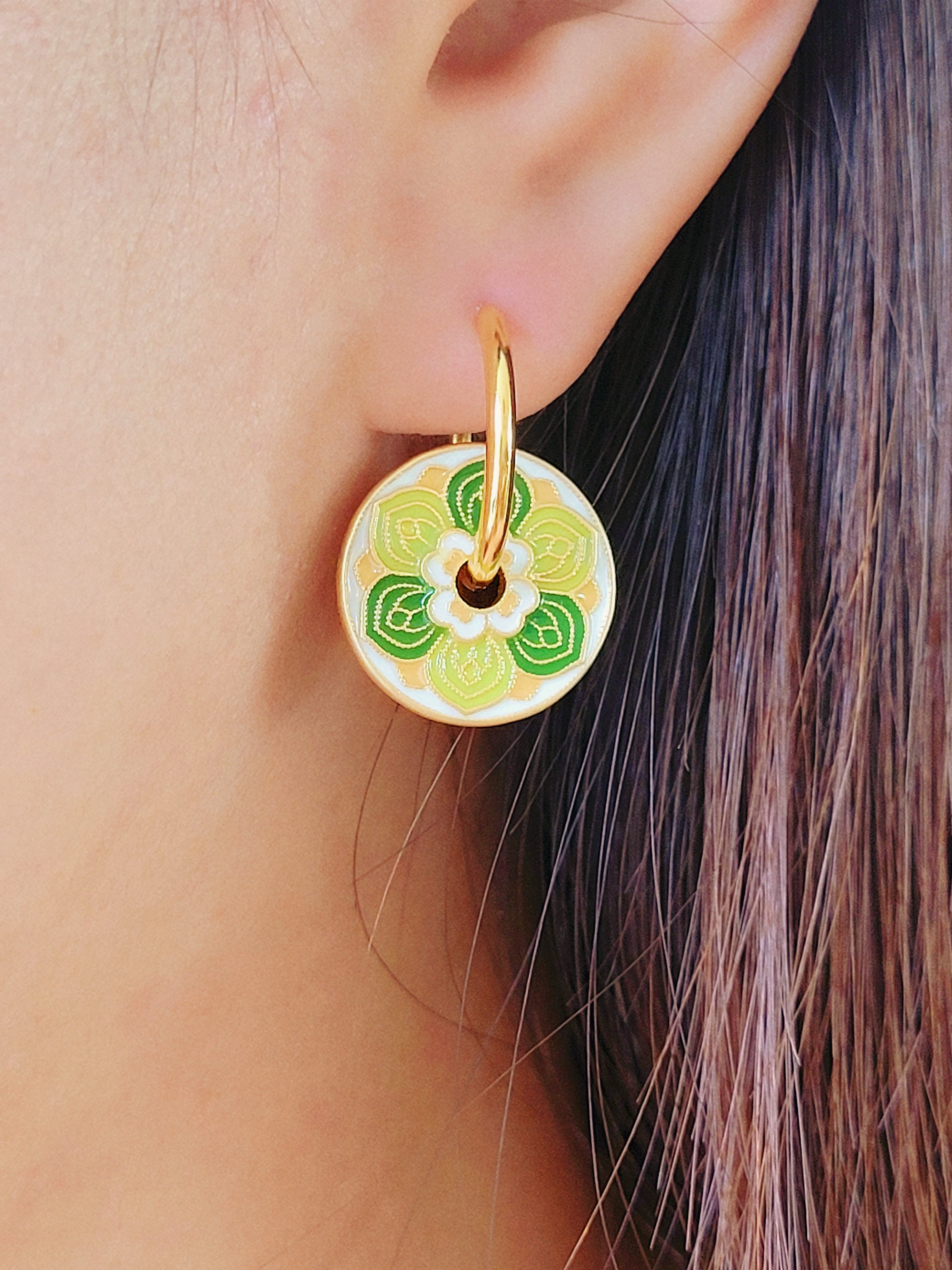 Daisy Flower Enamel Disc Hoop Earrings