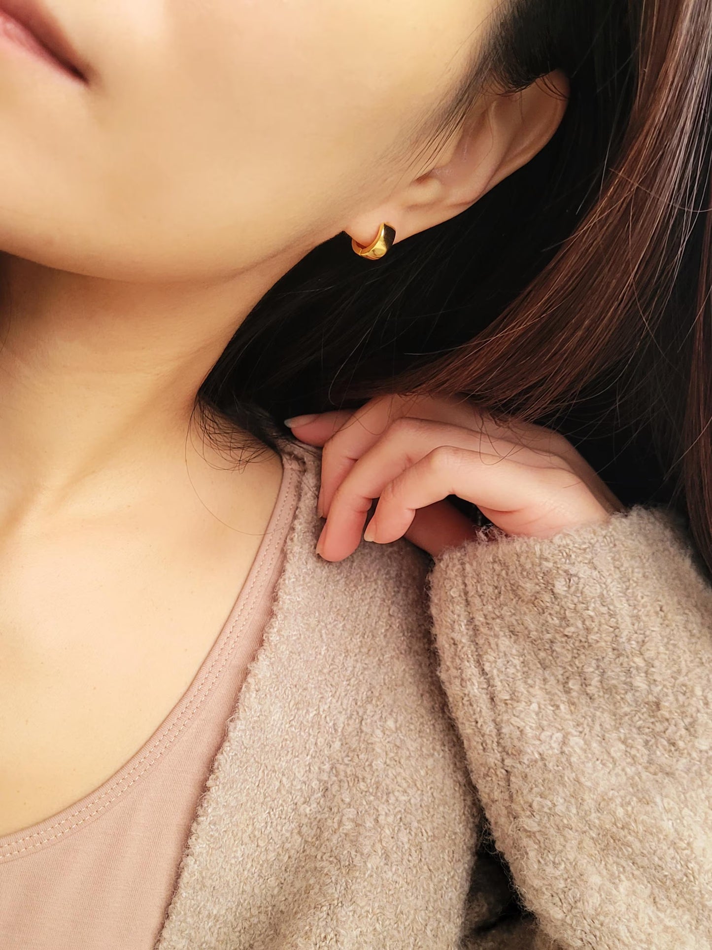 Mini Chunky Huggie Hoop Earrings