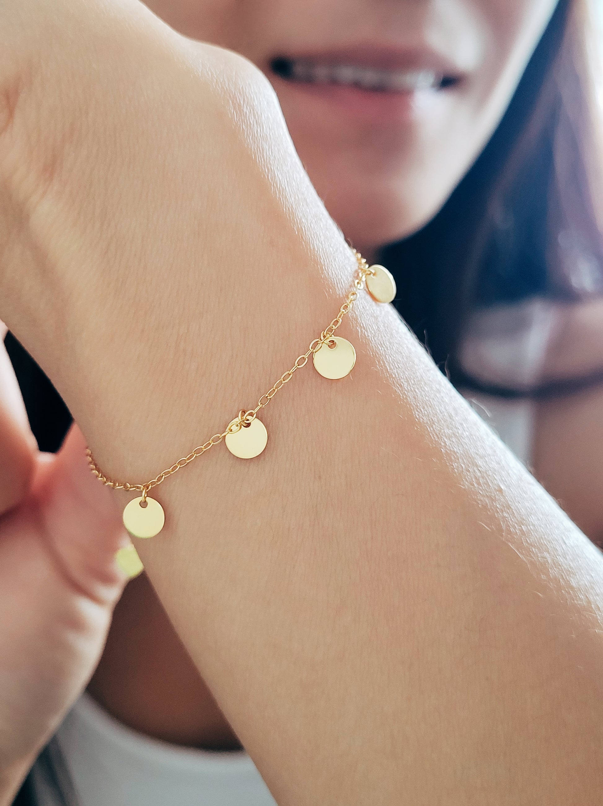 mini disc bracelet gold