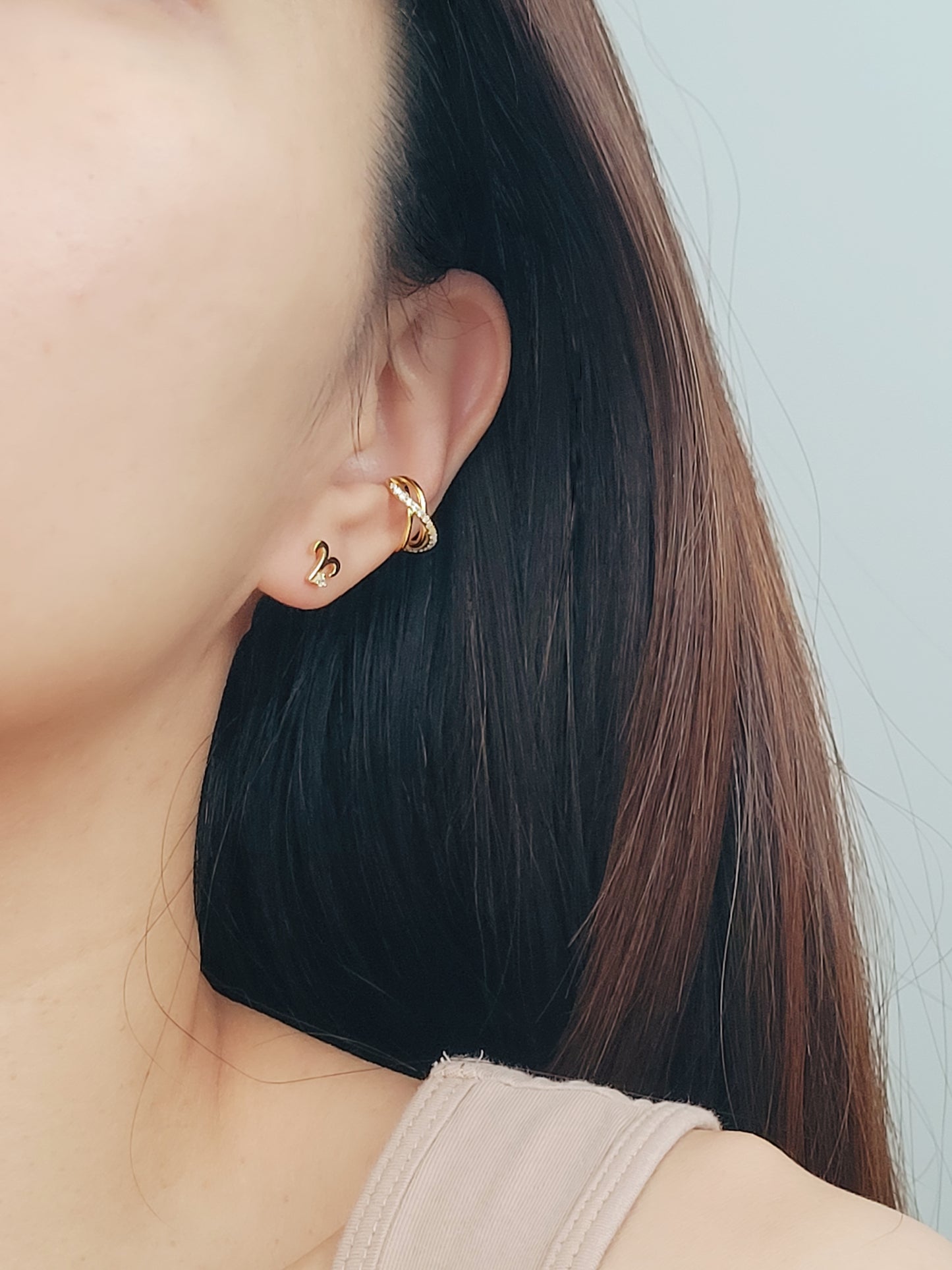 Wavy Pave Ear Cuff