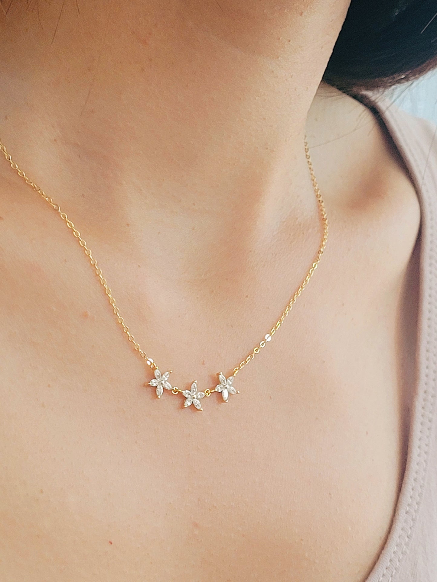 Delicate Marquise Flowers Necklace