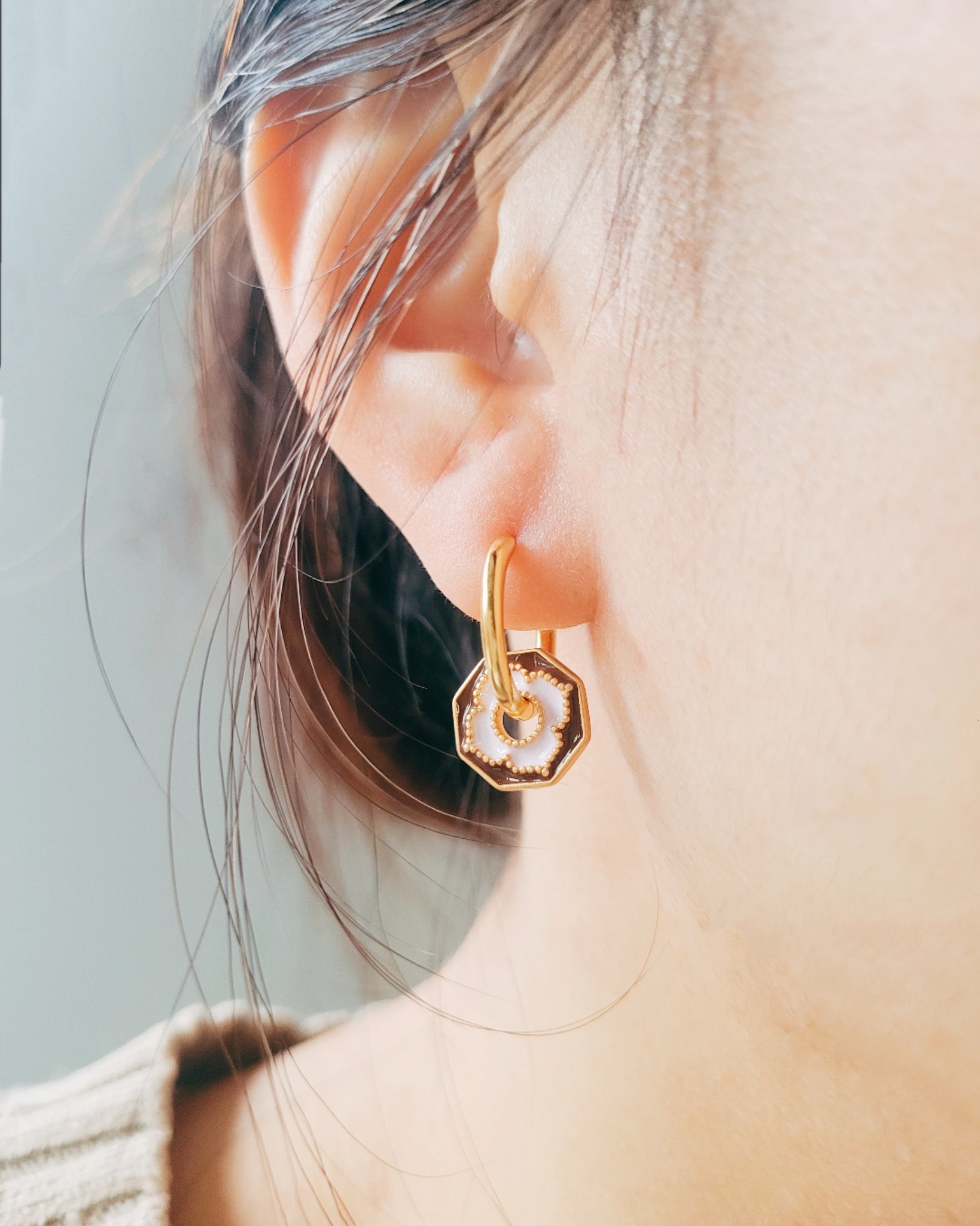 flower enamel earrings